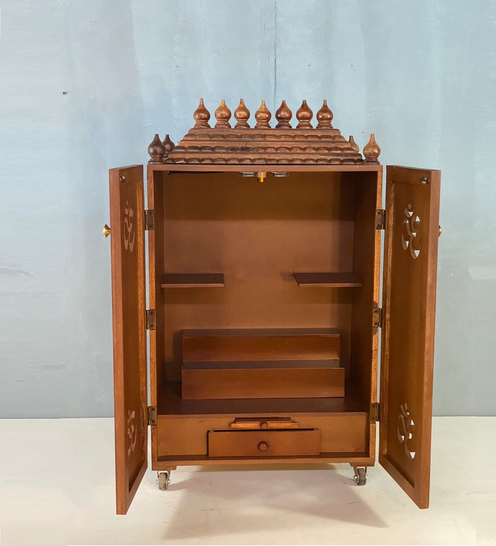 Gopuram Traditional Handmade Wooden Pooja Temple with Wheels for Daily Prayers (Honey Finish) - Image 3