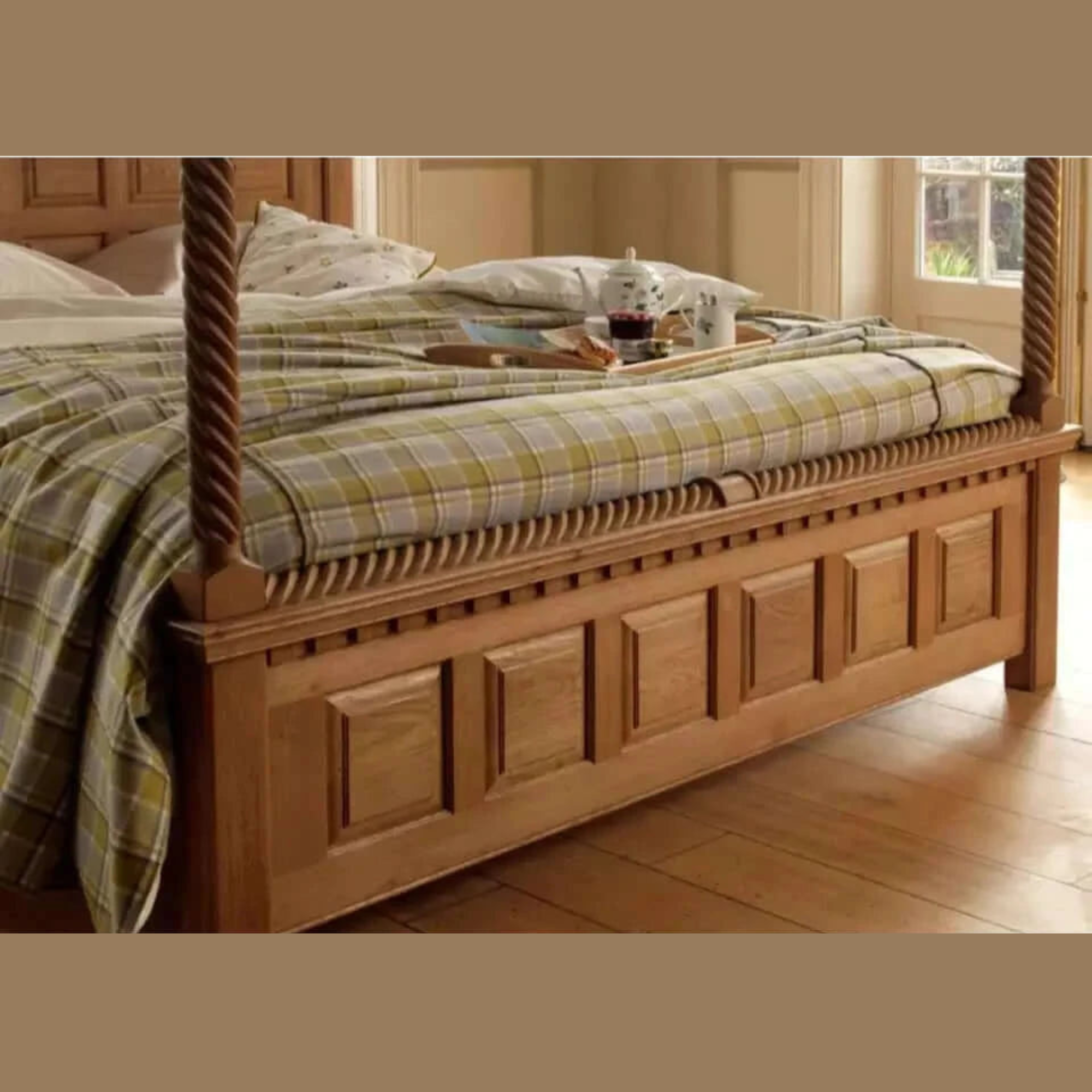 Classic Royal Hand Carved Teak Wood Poster Bed with 2 Bedside Table and 1 Cabinet - Image 2